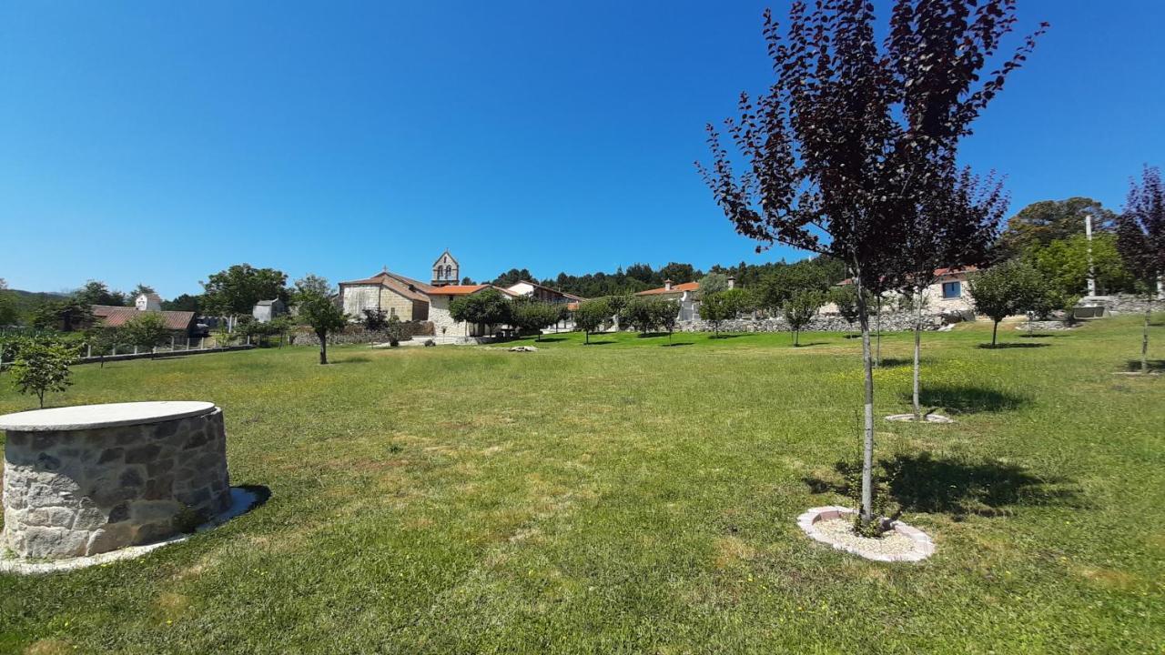 O Muino Casa Ferrador Ribeira Sacra Daire Barantes Dış mekan fotoğraf